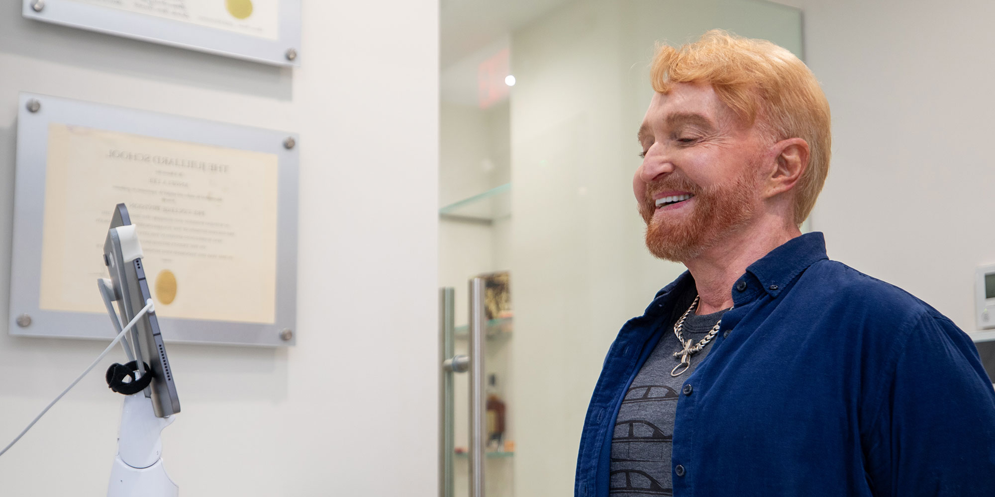 thomas contact us ipad